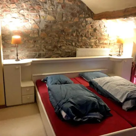 Ferienhaus Renovated Farmhouse, Completely Furnished For Groups Of Up To 32 People *