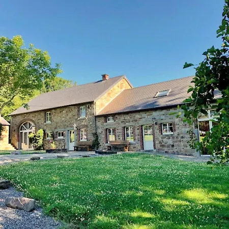 Ferienhaus Renovated Farmhouse, Completely Furnished For Groups Of Up To 32 People Érezée